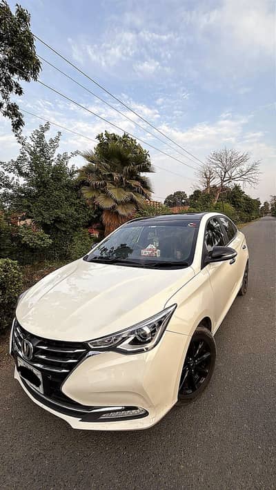 Changan Alsvin 1.5 lumiere black edition full option