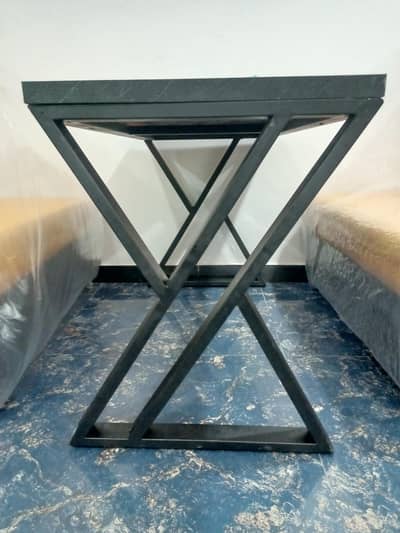 Restaurant table