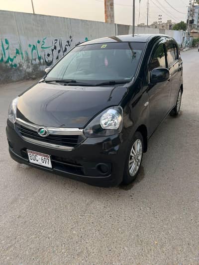 Daihatsu Mira 2012