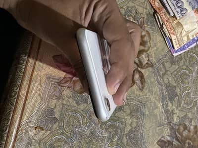 Apple iPhone XR