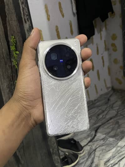Vivo X200 Pro 16/512 PTA | Panel Damage