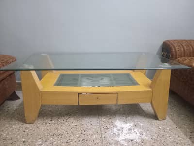 Six seatsr sofa set with table
