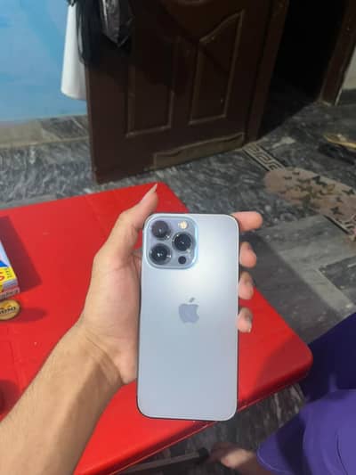 Apple iPhone 13 Pro