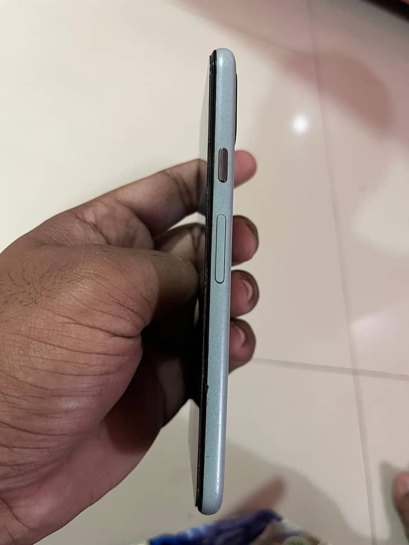 Google Pixel 5 2