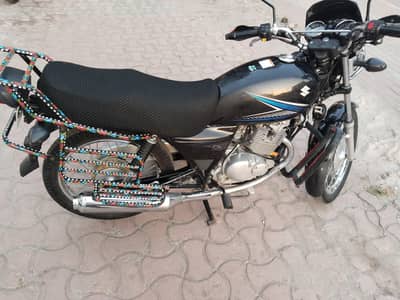 Suzuki Gs150 2024 model
