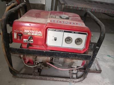 Honda EP2500 2.5 KVA Generator for Sale.