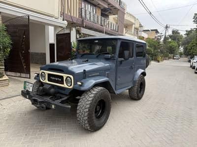Toyota Land Cruiser 1984 Fj 40 Custom made Automatic