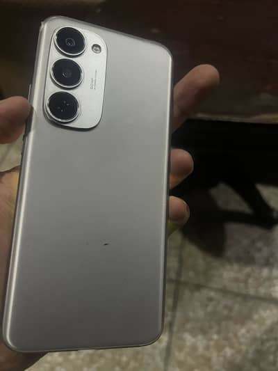 Tecno spark 40 Pro plus 2/256 Gb