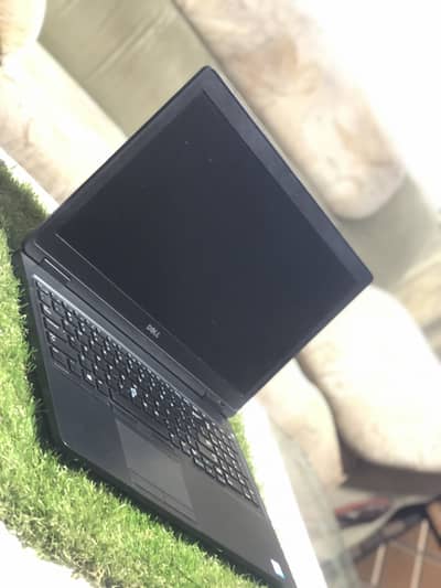 Dell precision 3520 i7