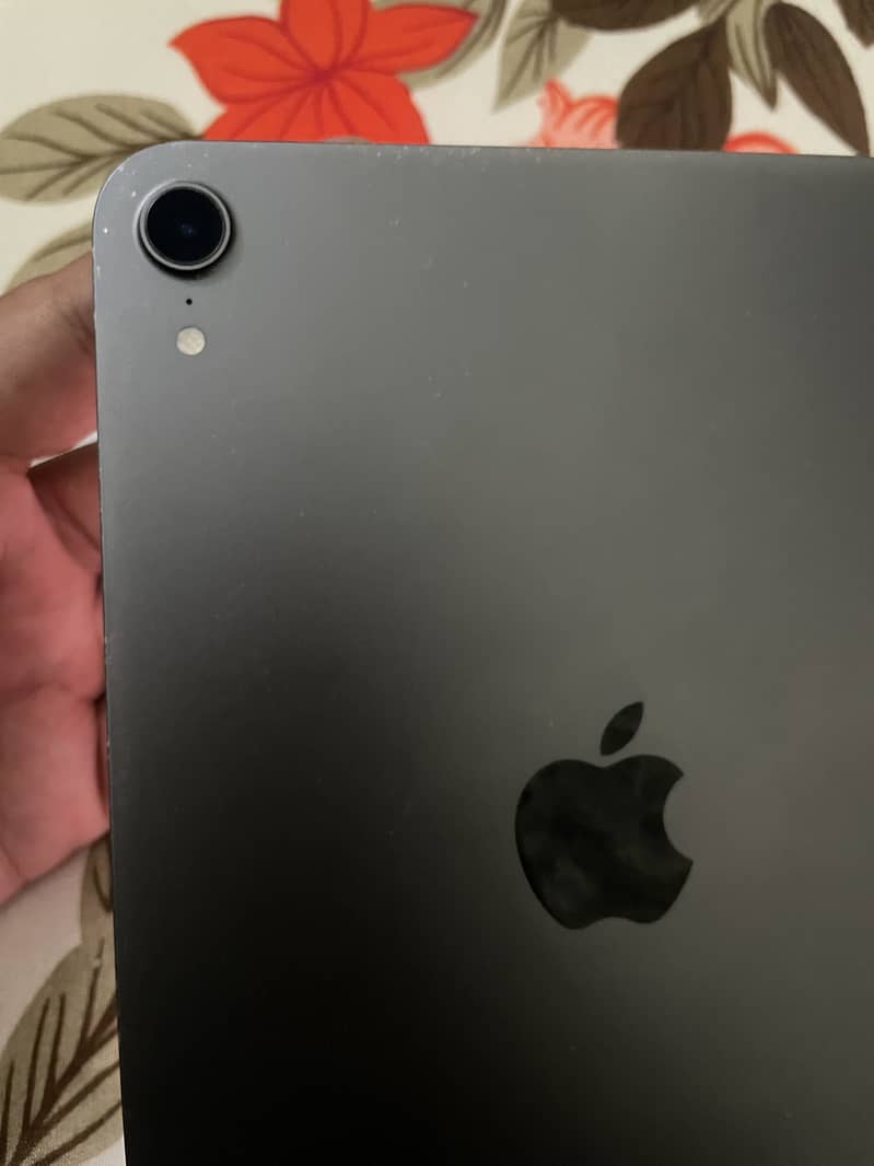 Ipad mini 6 with box 0