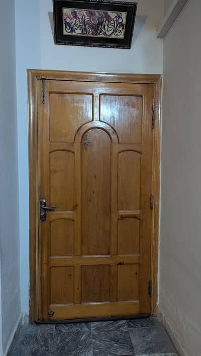 solid pure dayar door, warnished ans polished
