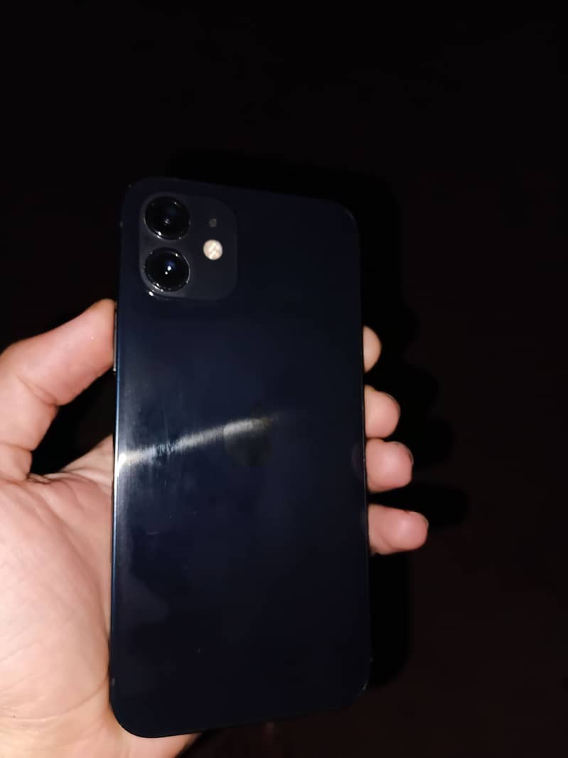 Apple iPhone 12 0