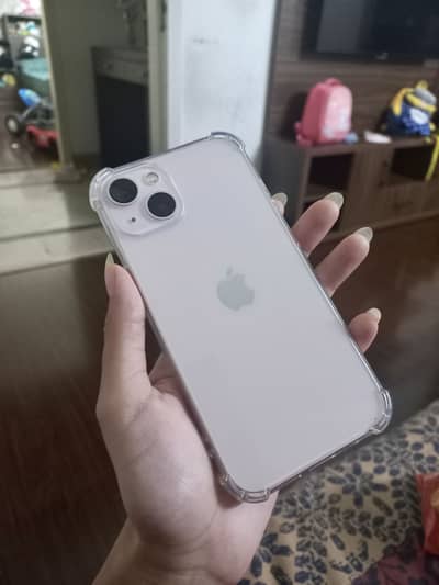 Apple iPhone 13