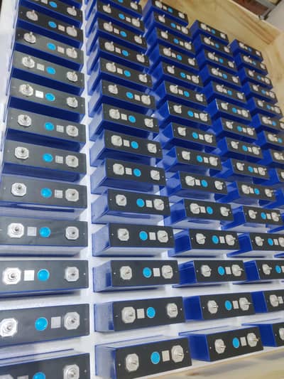 EvE cell 3.2v 100Ah 5000life cycle our 3.2v 314Ah 8000life cycle
