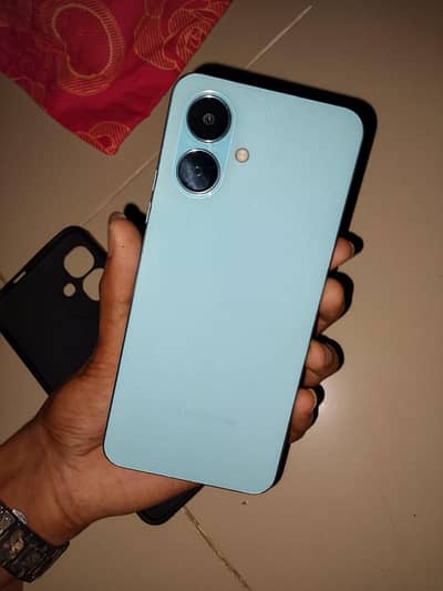 Tecno Spark Go 2