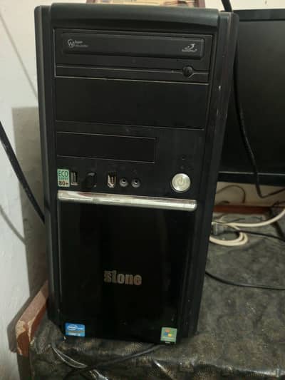 corei5 2500 2nd gen 12gb ram 128gb ssd. 1000gb hdd. with 24" led mouse