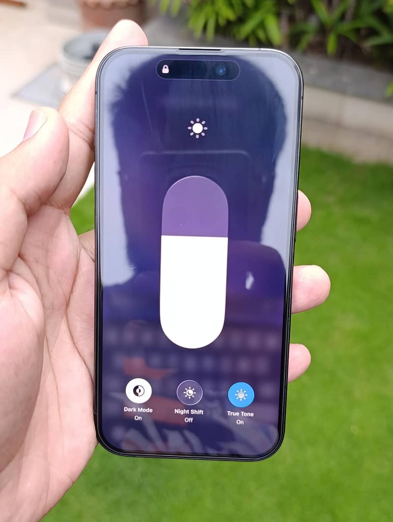 iPhone 15 Pro 6