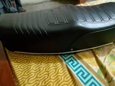 honda 125 seat