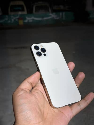 Apple iPhone 12 Pro
