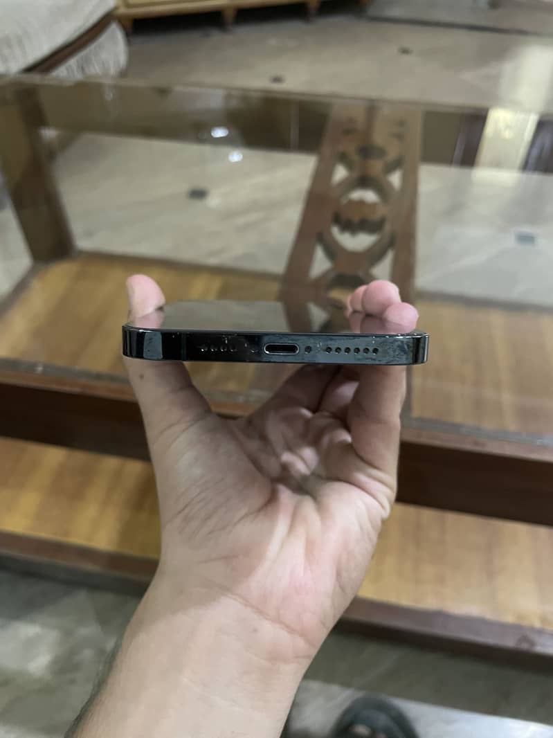 Apple iPhone 12 Pro Max 7