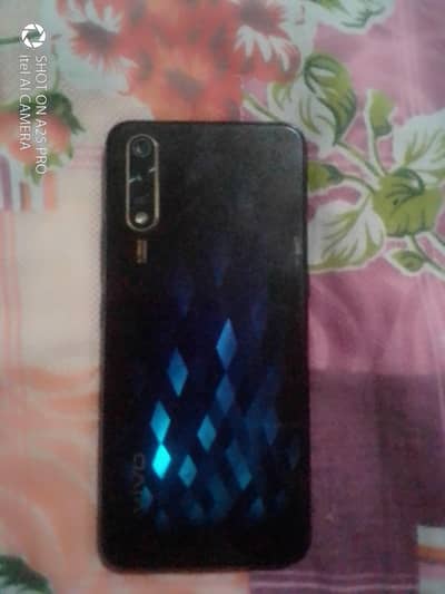 Vivo S1