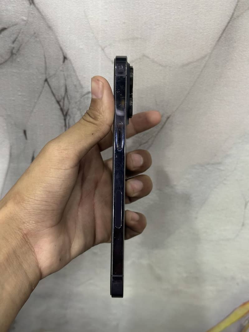 14 pro max 3