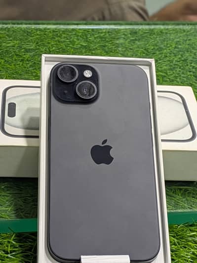 Apple iPhone 15