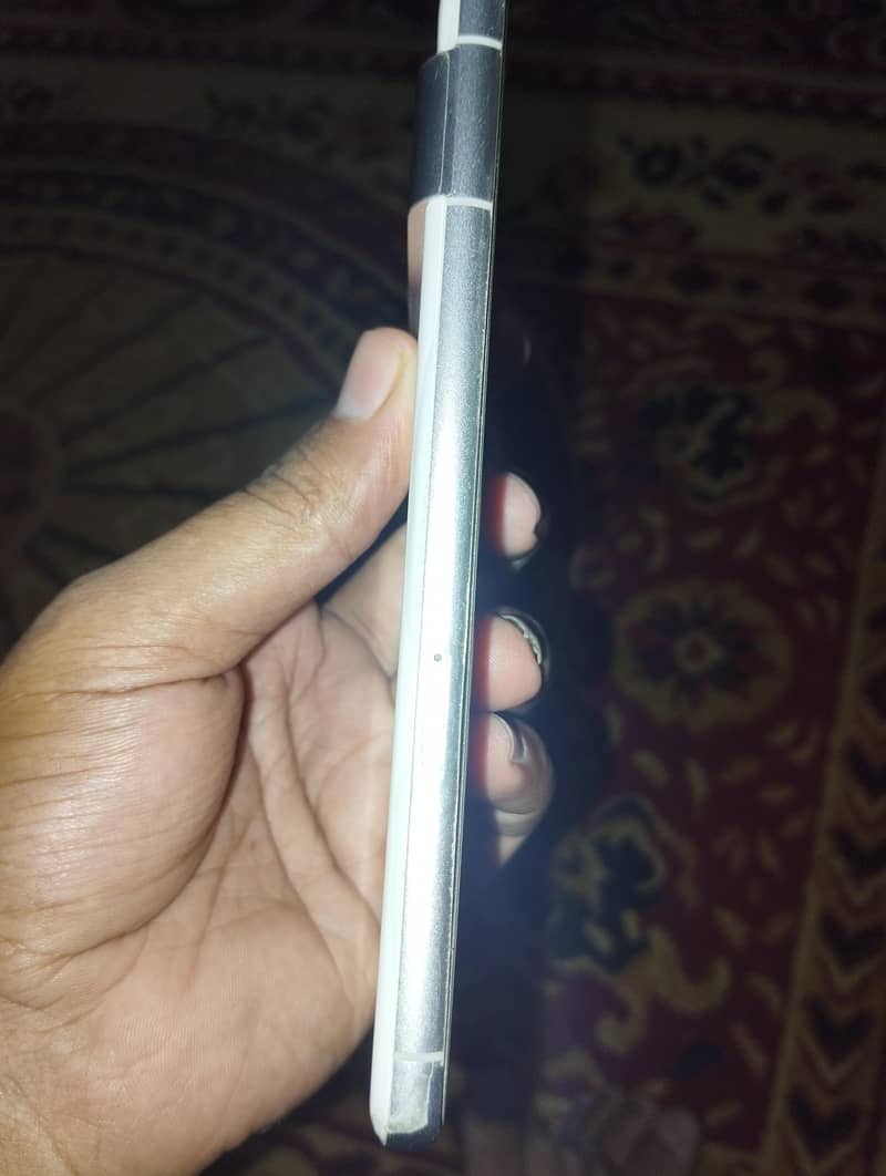 Google Pixel 7 5
