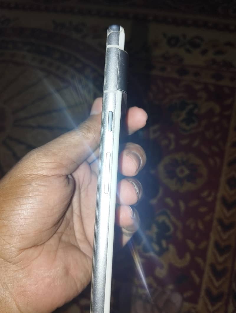 Google Pixel 7 6