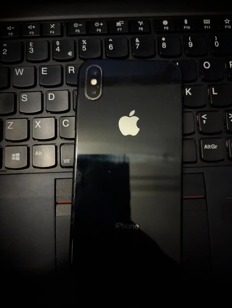 Apple iPhone X 8