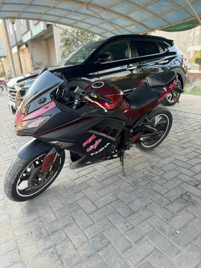 Kawasaki Ninja 250cc(Raplica)