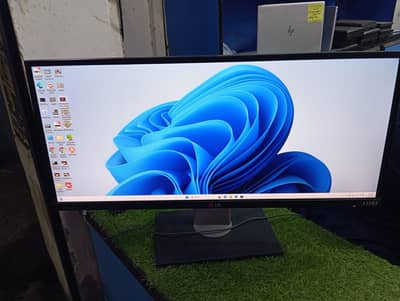 27" Ultrawide LCD 2k IPS