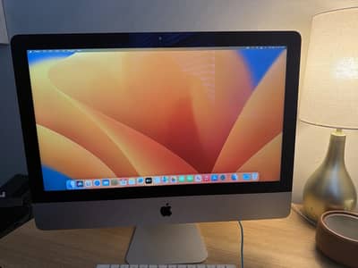 Apple iMac 21.5" All-in-One
