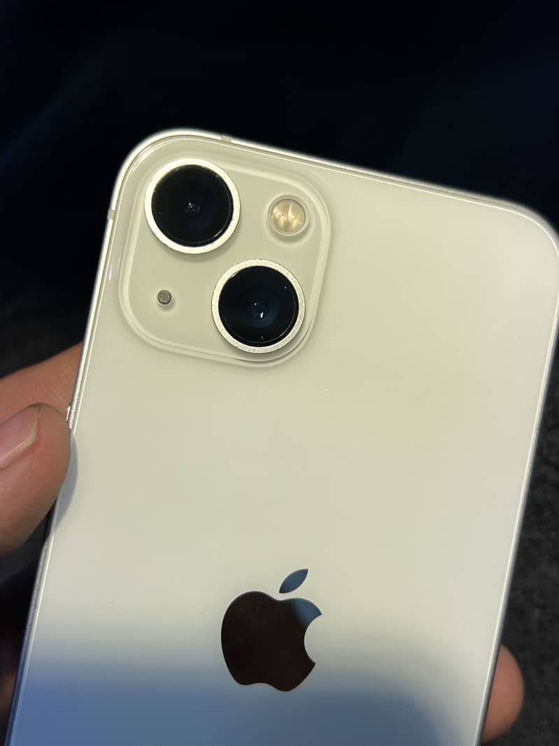 Apple iPhone 13 1
