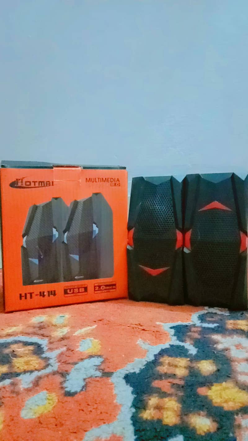 LED speaker 3