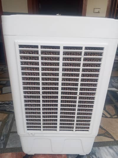 Room cooler (DC)