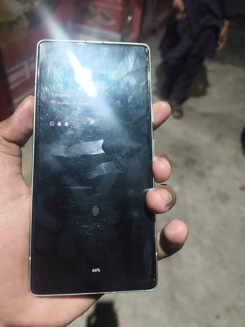 Google Pixel 7a 4