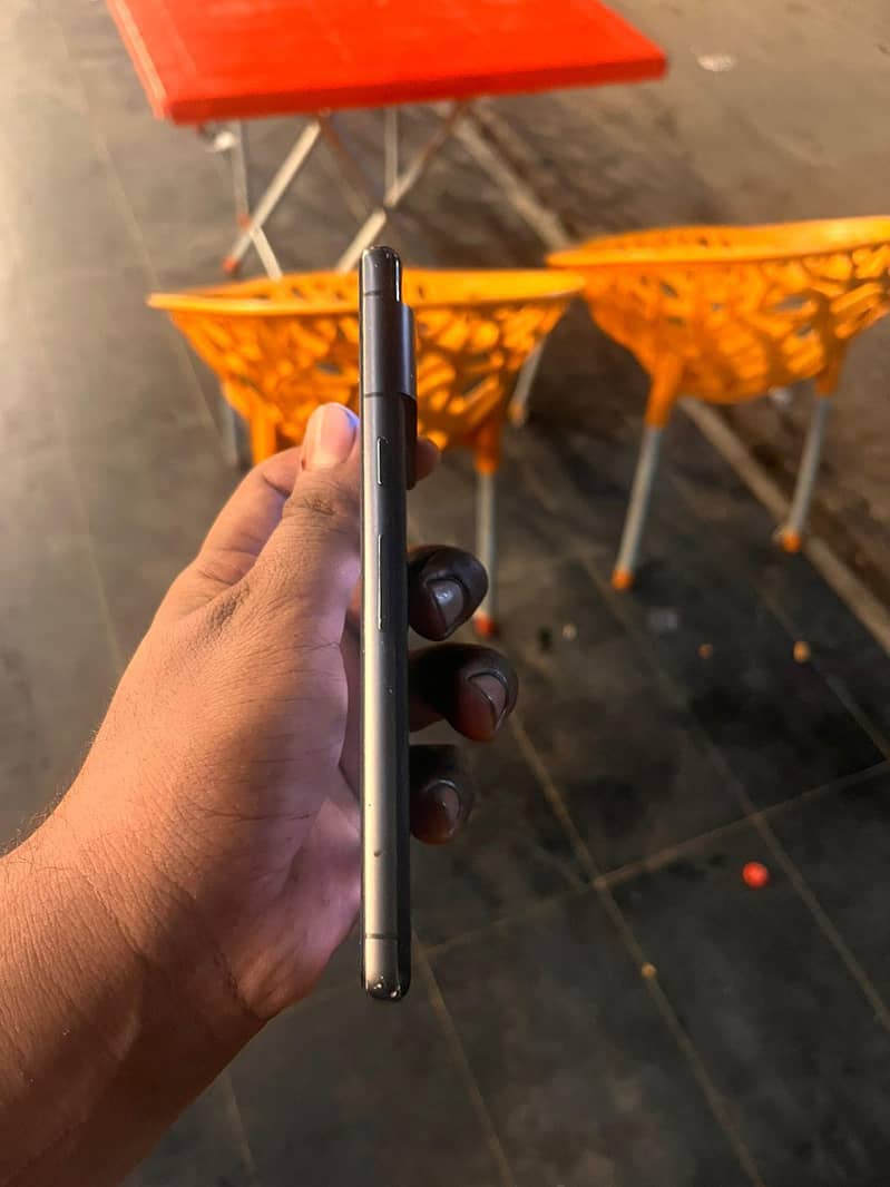 Google Pixel 7 5
