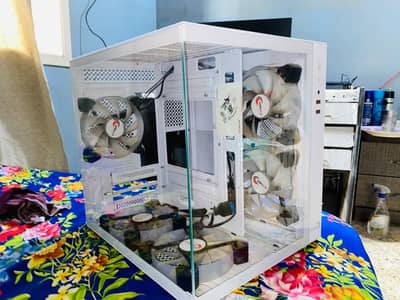 Gaming Case with fans and box