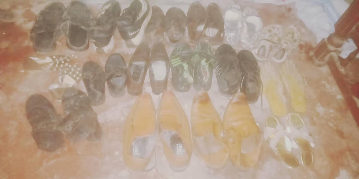 sandal 1