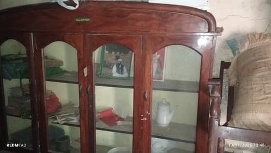 Original black wood used. Very fresh looking