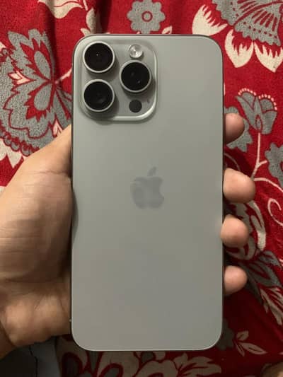 Apple iPhone 15 Pro Max