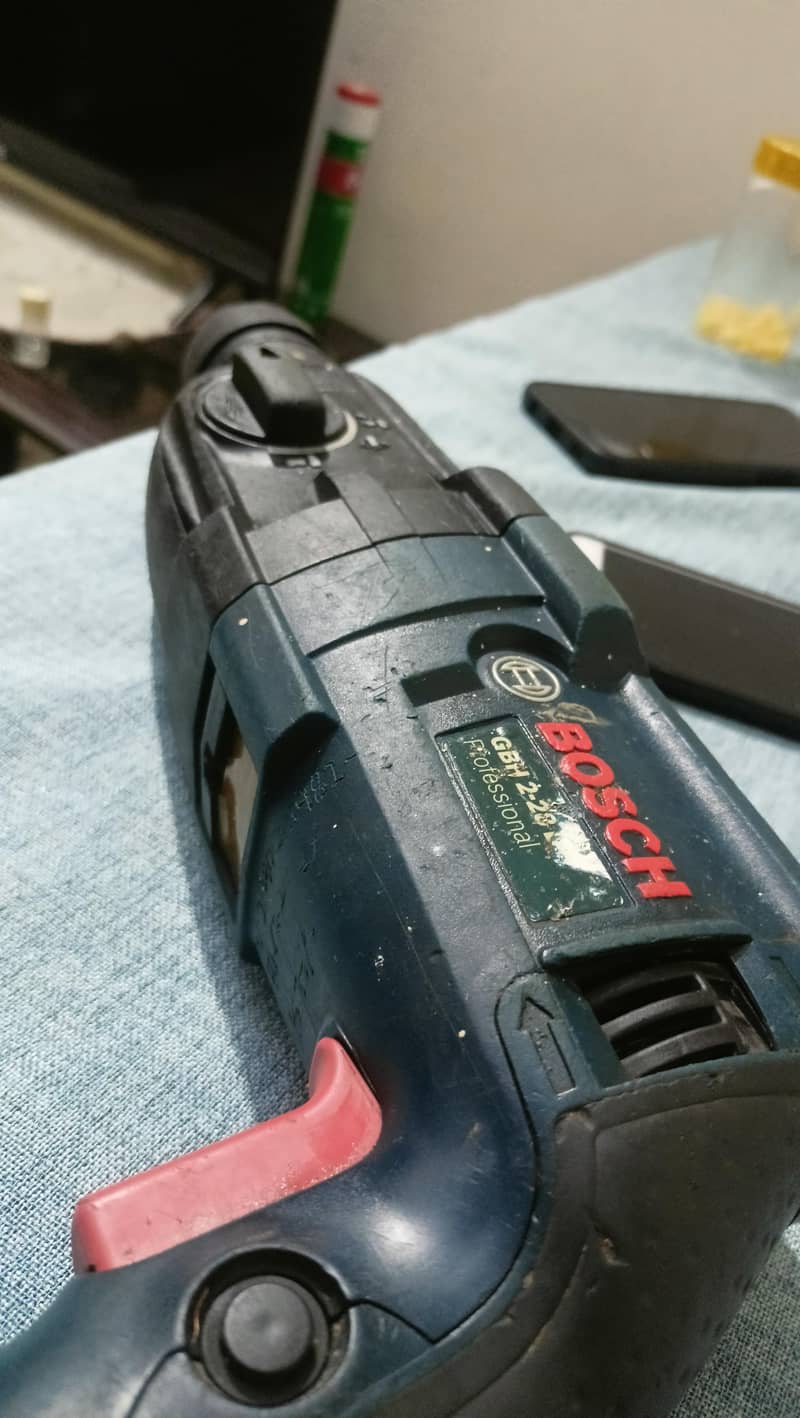 Drill machine 1