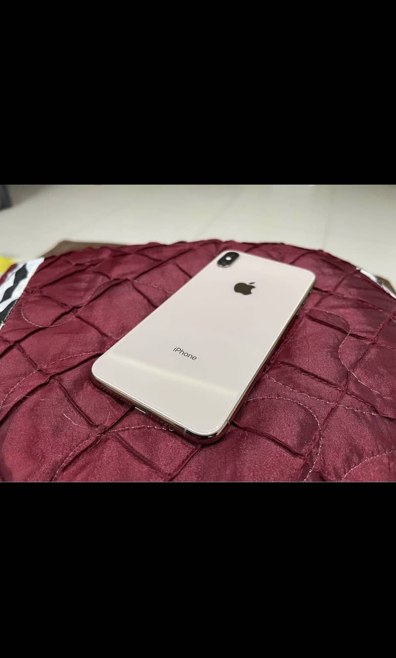 Apple iPhone X 2
