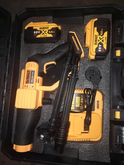 De Walt cordless pressure washer 88V lion 6.0 ah  batteries