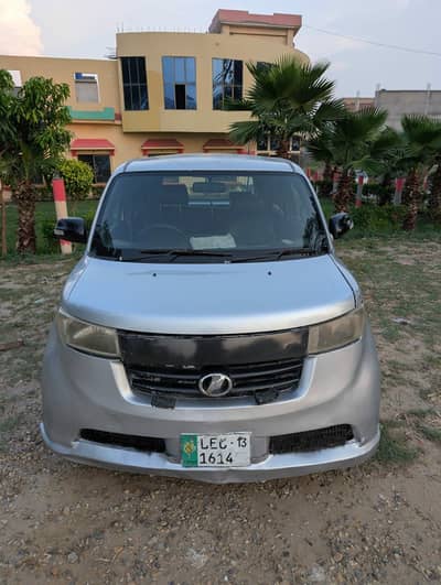 Toyota B B 2006 bata 2013