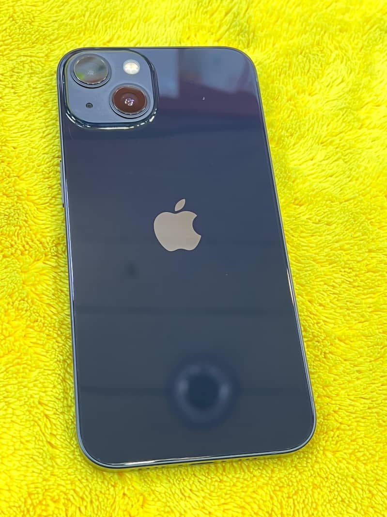 Apple iPhone 13 0