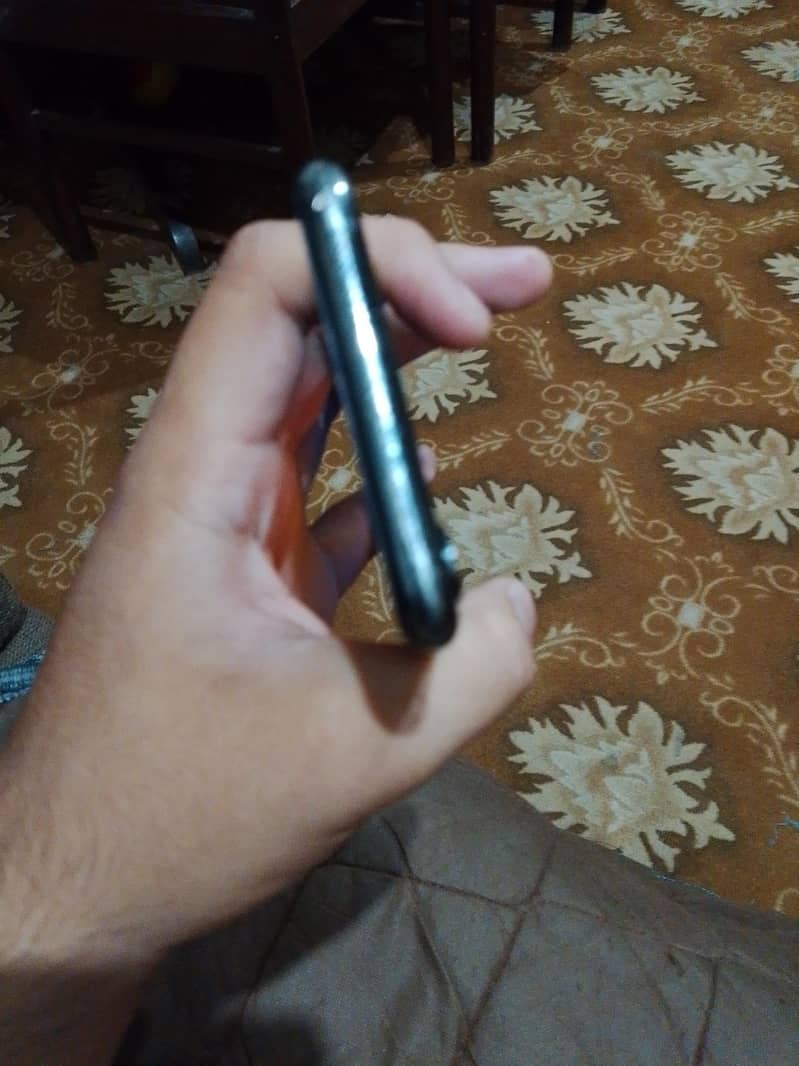 Apple iPhone X 1