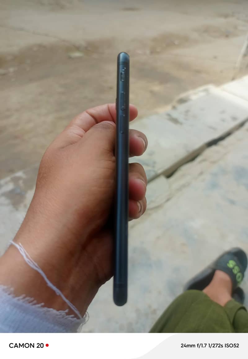 Apple iPhone 7 5