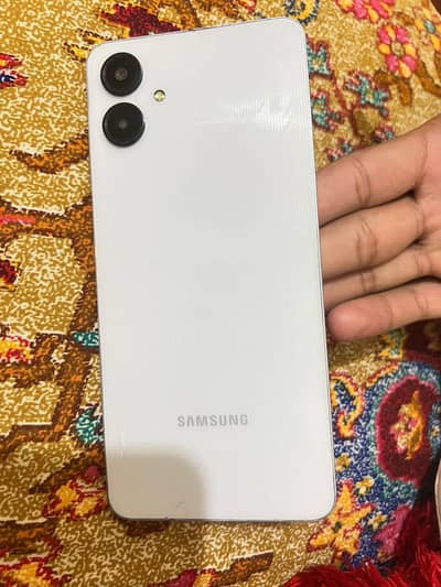 Samsung Mobile A06